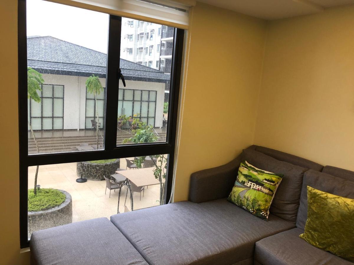 Your Own 3 C'S Space Tagaytay City Екстер'єр фото